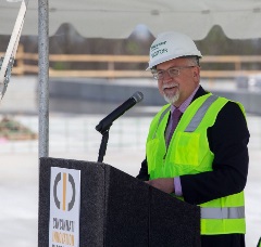 Vice President for Research Patrick Limbach addresses the crowd at the Digital Futures topping off ceremony on April 13, 2021.